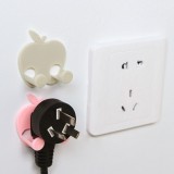 创意苹果型插头挂钩粘钩墙壁插座电源线收纳架多功能插头挂钩架子整理支架 （5个装）